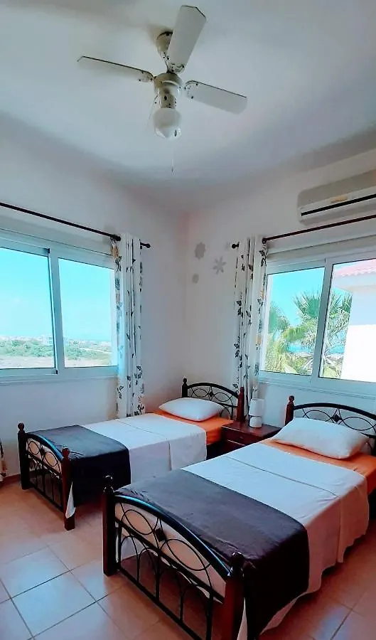Villa Sunny Home Protaras